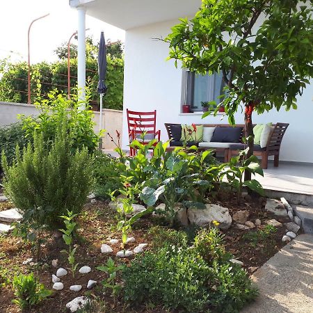 Apartment Kairos Trogir Bagian luar foto